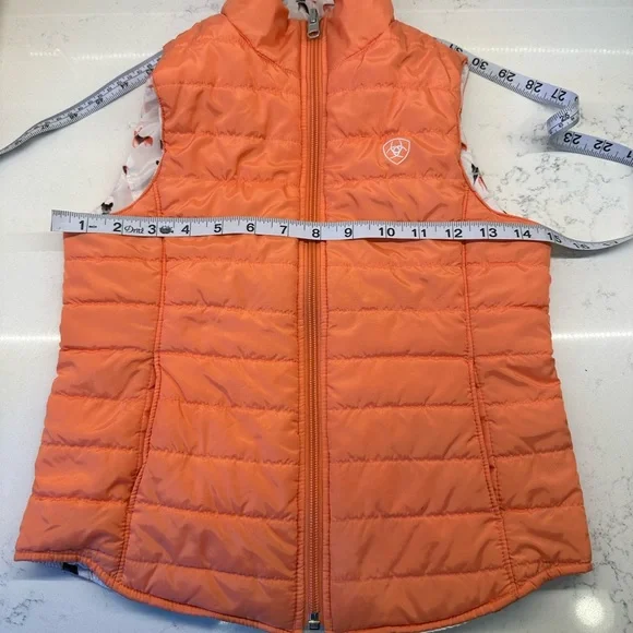 Ariat Kid’s Reversible Puffer Vest - Picture 13 of 13